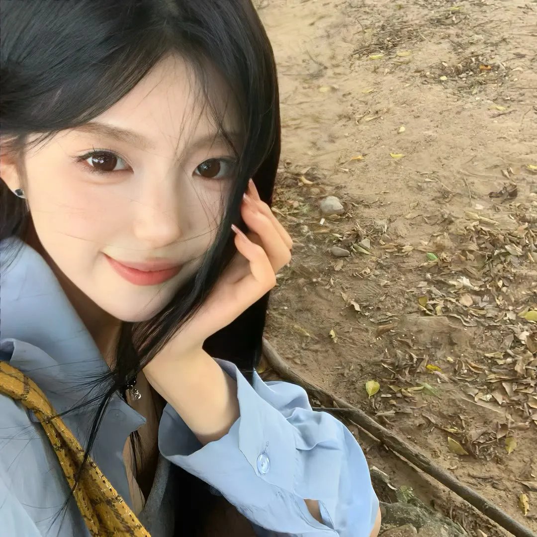 怪异少女神隐